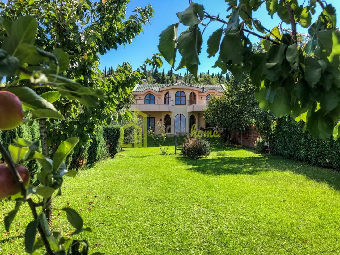 Kuća 240m2, Zagorič